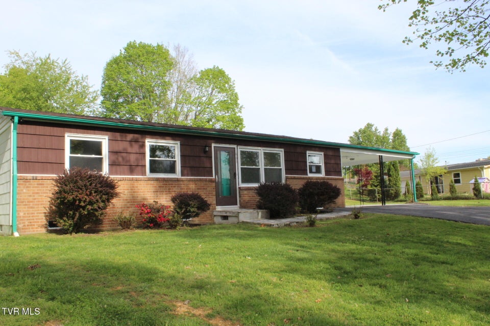 Photo #5: 605 Claremont Road