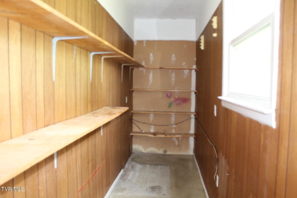 Photo #32: 605 Claremont Road