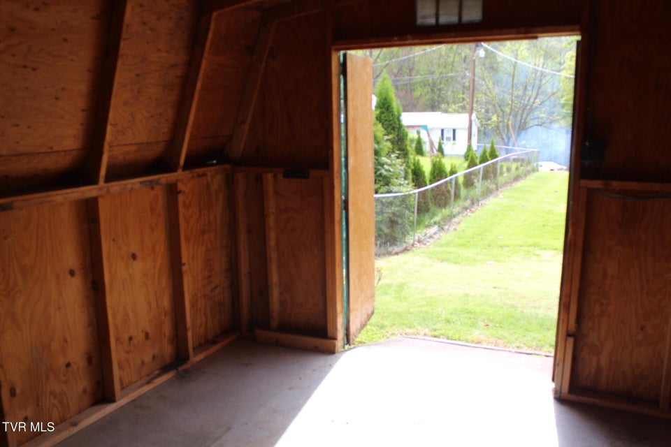 Photo #36: 605 Claremont Road