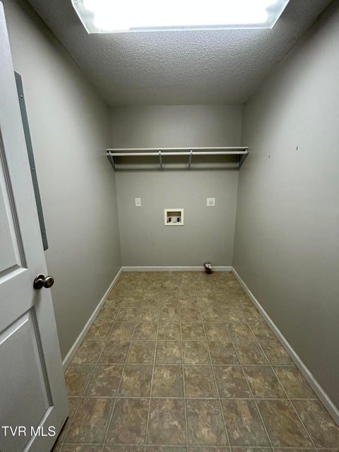 Photo #14: 608 Walnut Street