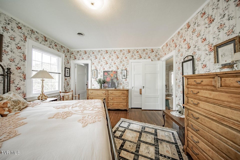 Photo #28: 294 Clifton Heights Rd