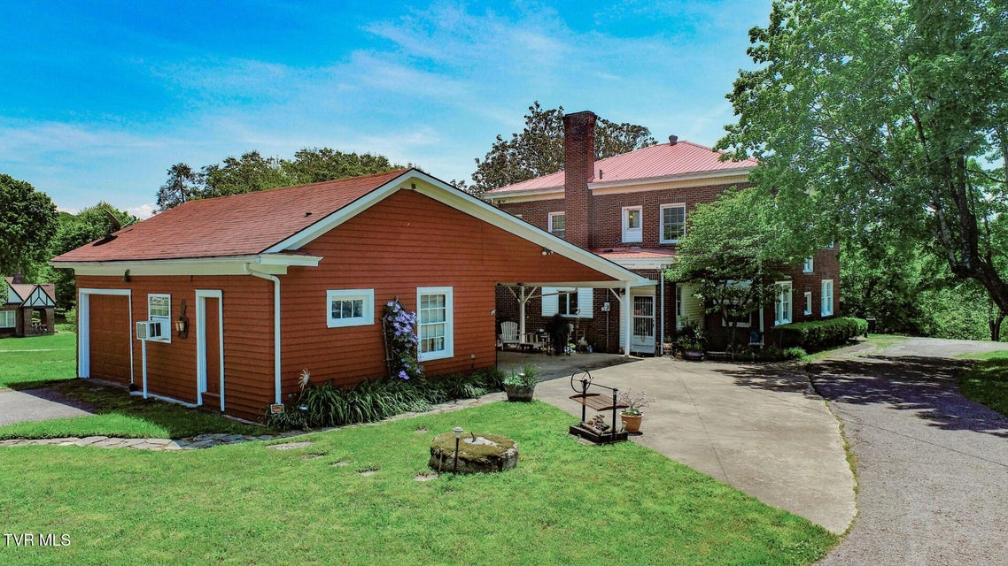 Photo #37: 294 Clifton Heights Rd
