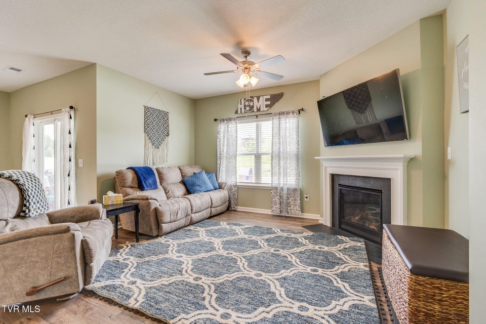 Photo #13: 1063 Pampas Drive