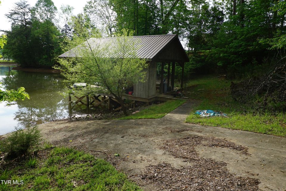 Photo #15: 500 Candy Creek Private Drive