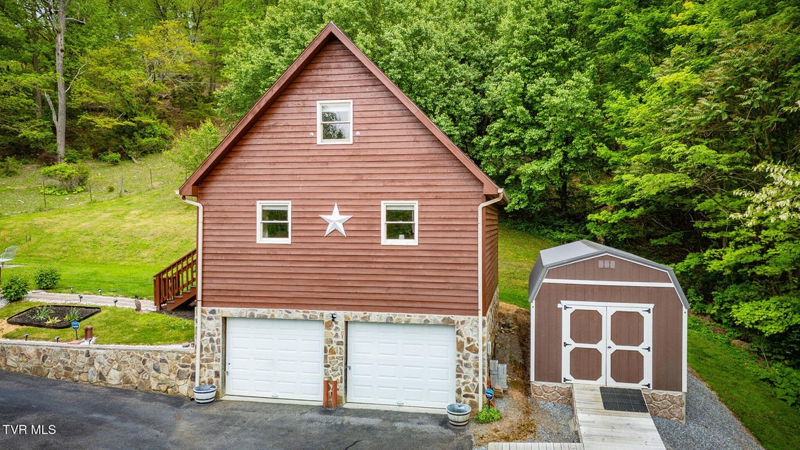 Photo #5: 12138 Dettor Road