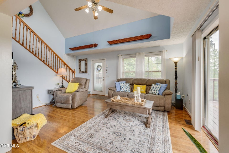 Photo #14: 12138 Dettor Road
