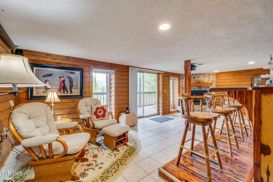 Photo #33: 12138 Dettor Road