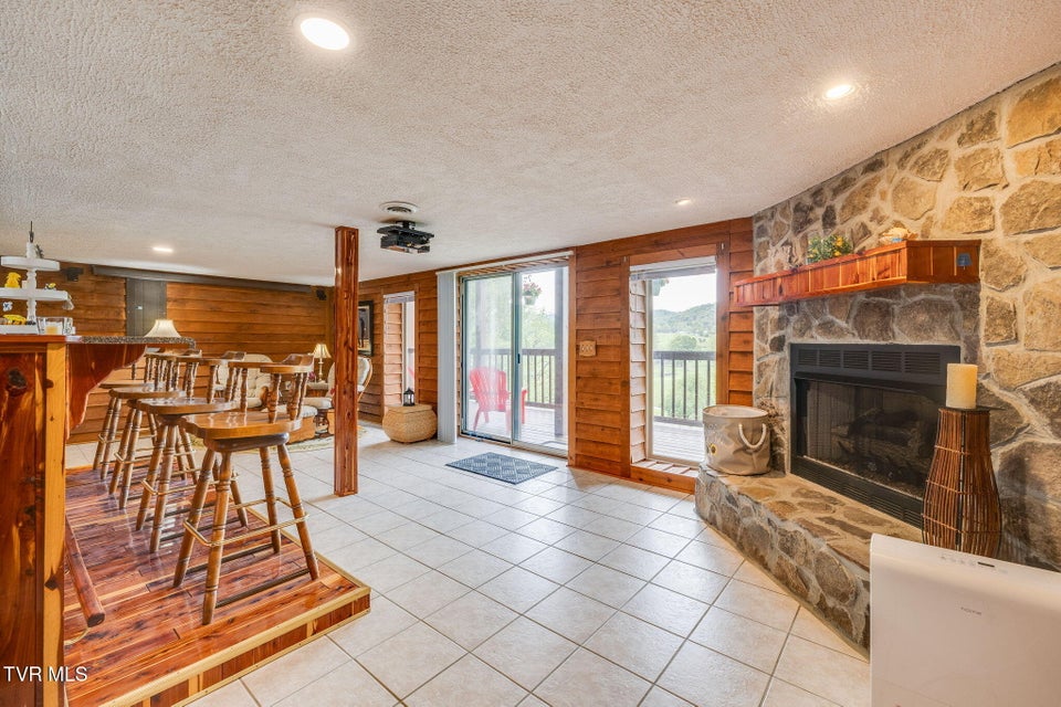 Photo #35: 12138 Dettor Road