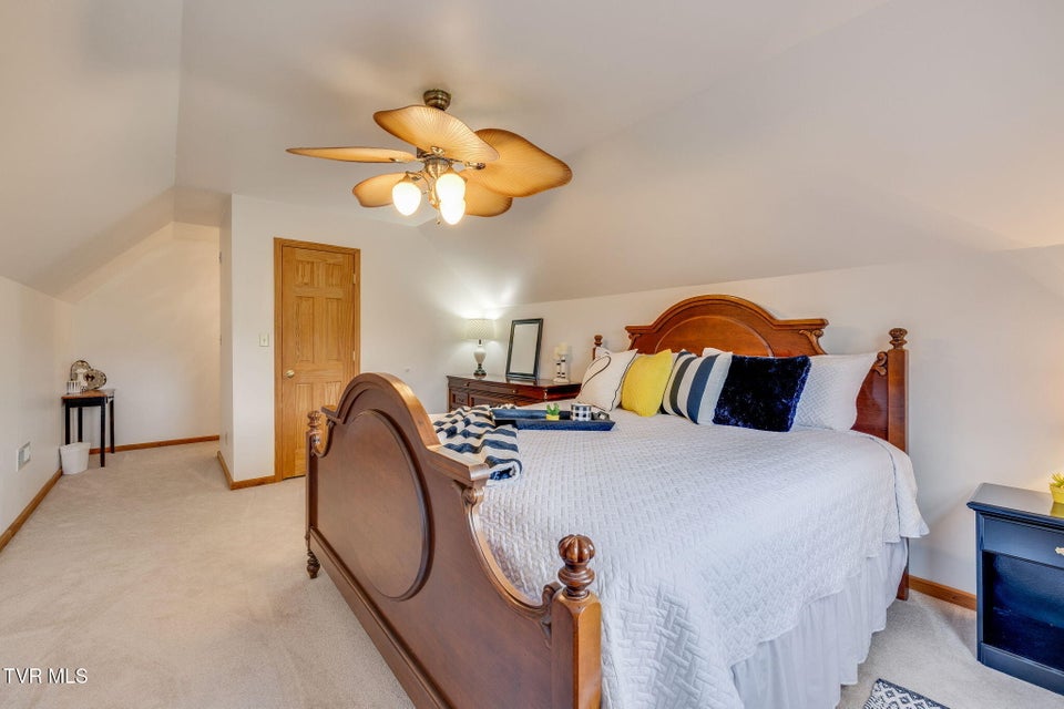 Photo #52: 12138 Dettor Road