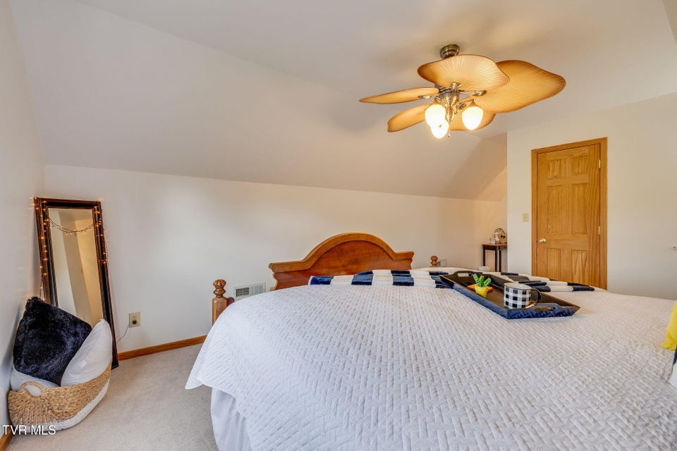 Photo #53: 12138 Dettor Road