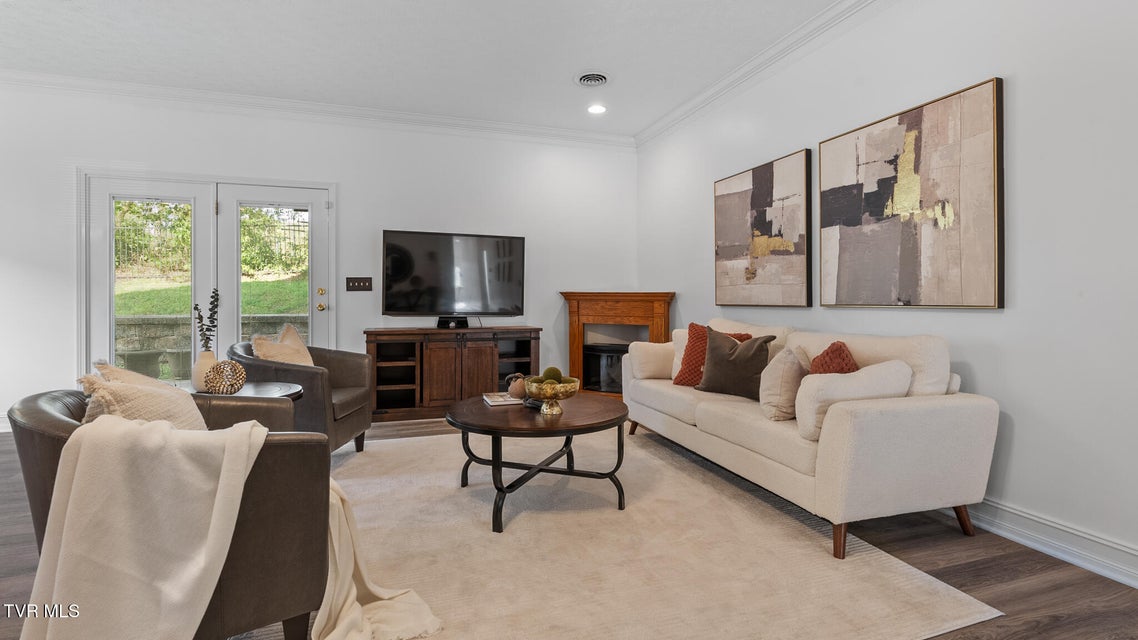 Photo #5: 451 Lochmere Drive