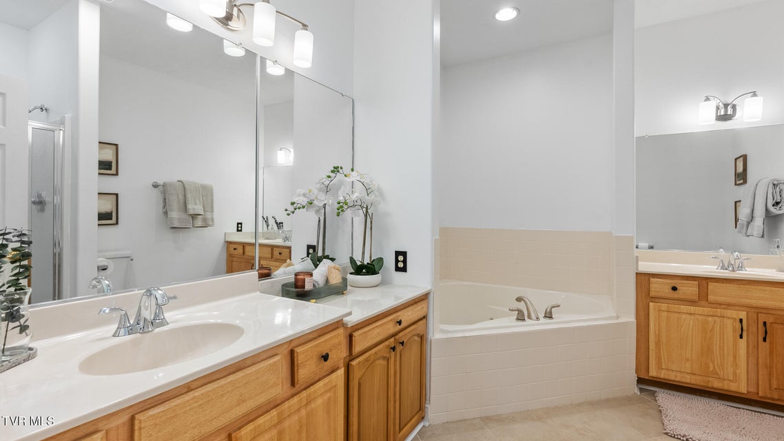 Photo #12: 451 Lochmere Drive