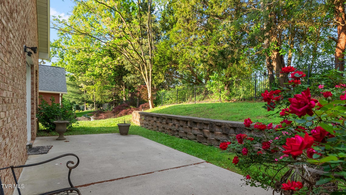 Photo #25: 451 Lochmere Drive