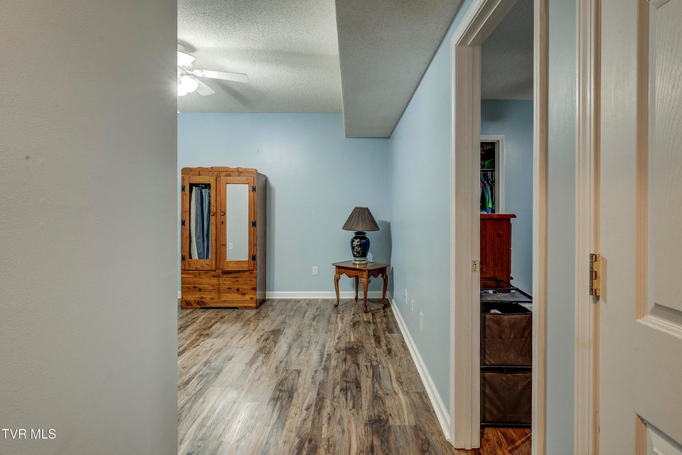 Photo #40: 115 Maple Ridge Drive