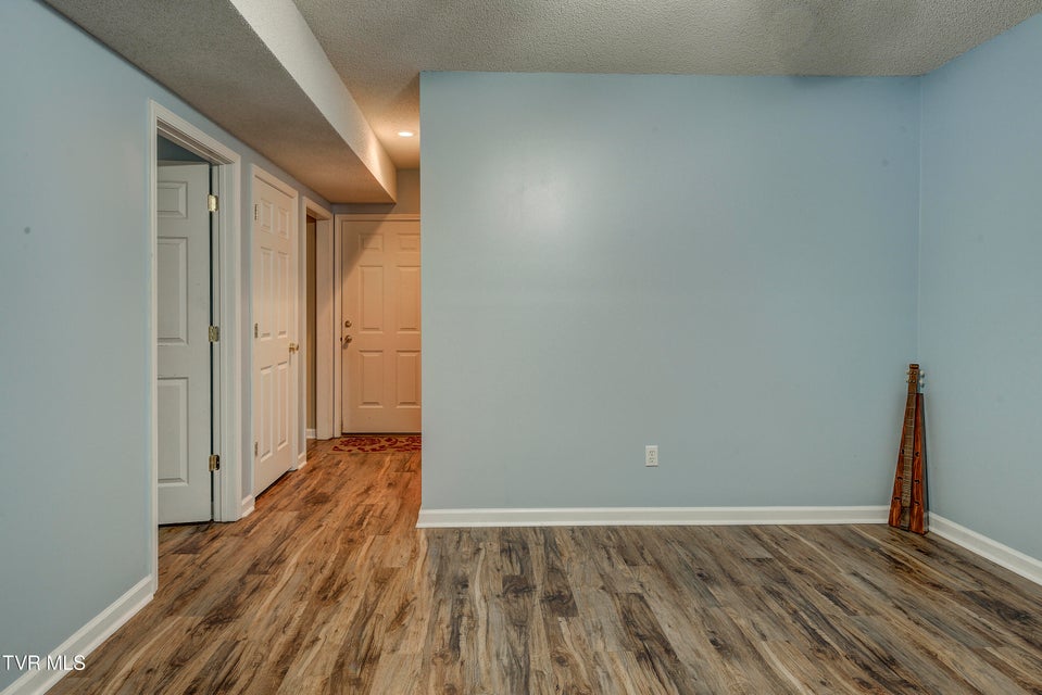 Photo #42: 115 Maple Ridge Drive