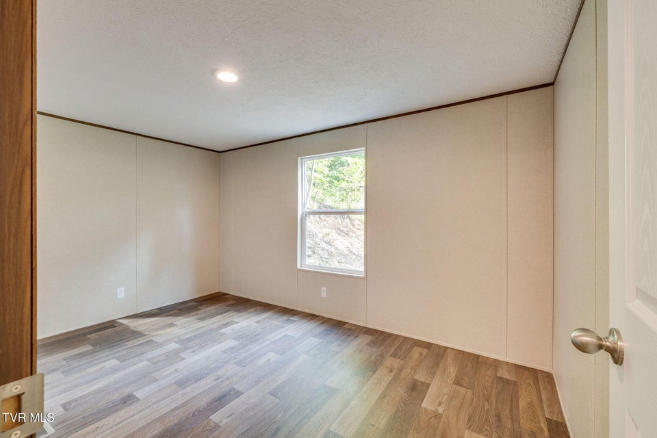 Photo #17: 1249 Marcum Avenue