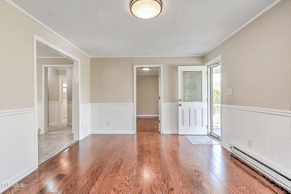 Photo #8: 236 Beaver Street