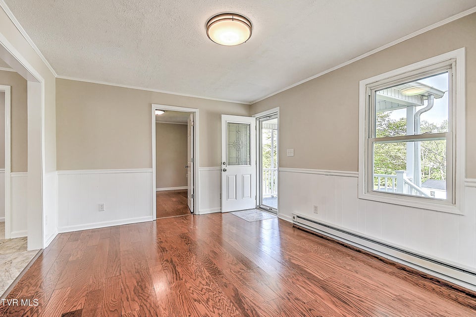 Photo #9: 236 Beaver Street