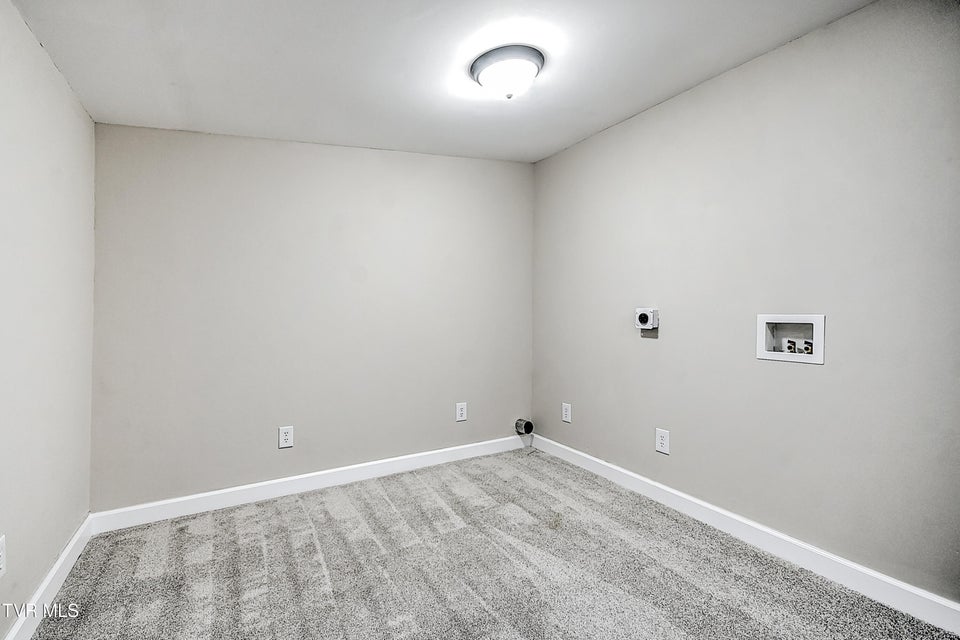 Photo #28: 236 Beaver Street