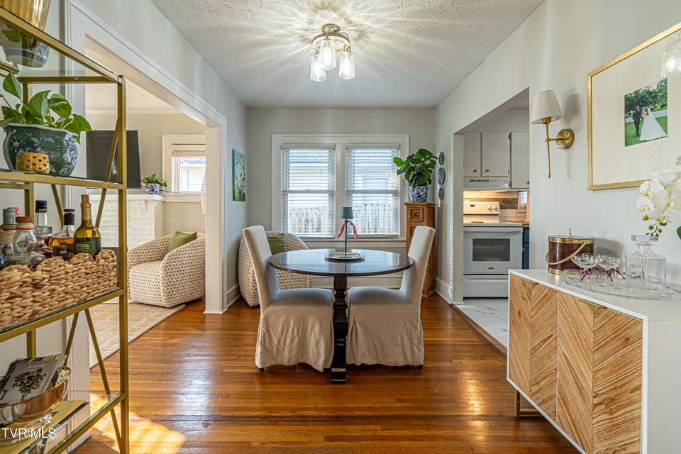 Photo #14: 719 Vernon Street