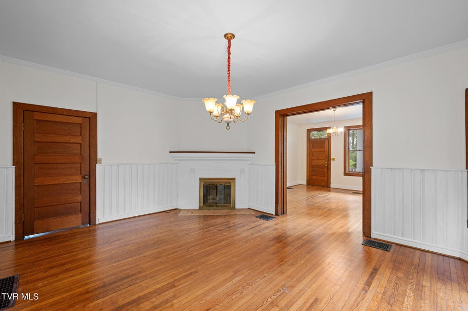 Photo #21: 243 Mason Place