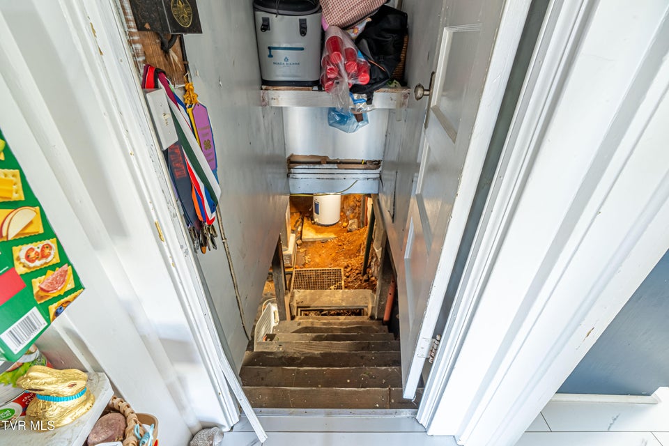 Photo #39: 719 Vernon Street