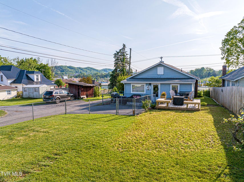 Photo #53: 719 Vernon Street