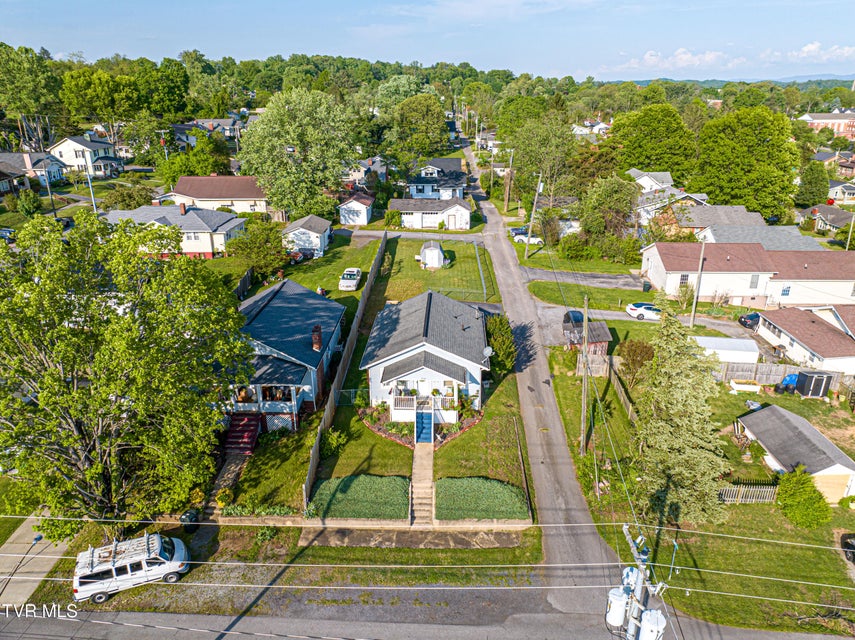 Photo #61: 719 Vernon Street