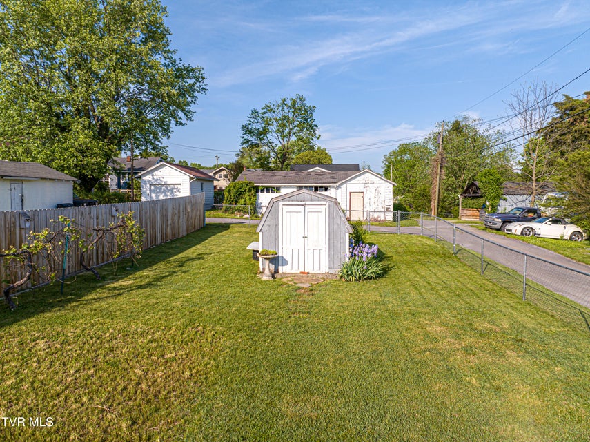 Photo #54: 719 Vernon Street