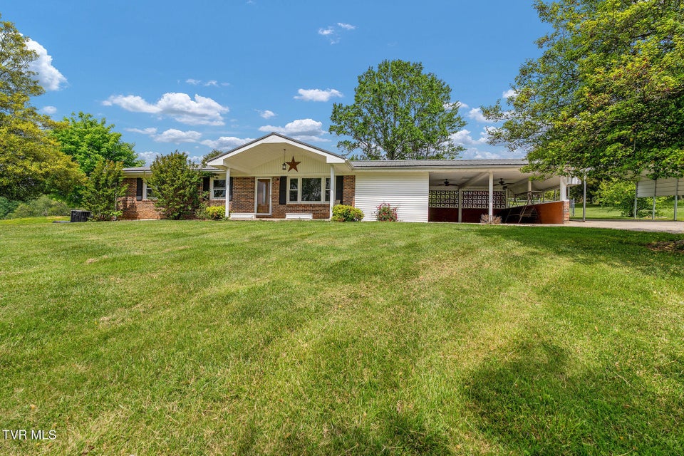 Photo #8: 214 Defriece Pvt Drive