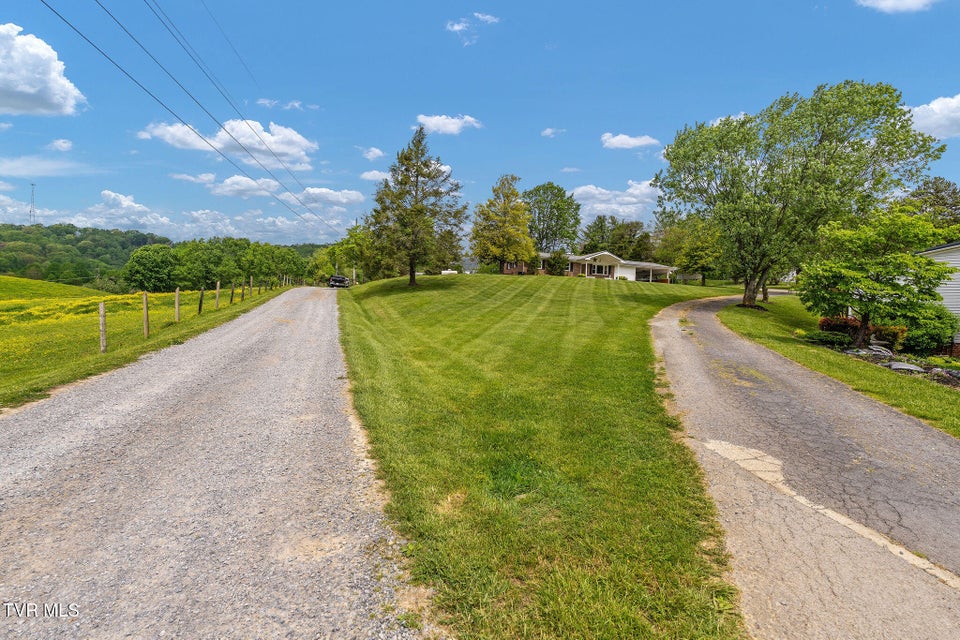 Photo #6: 214 Defriece Pvt Drive