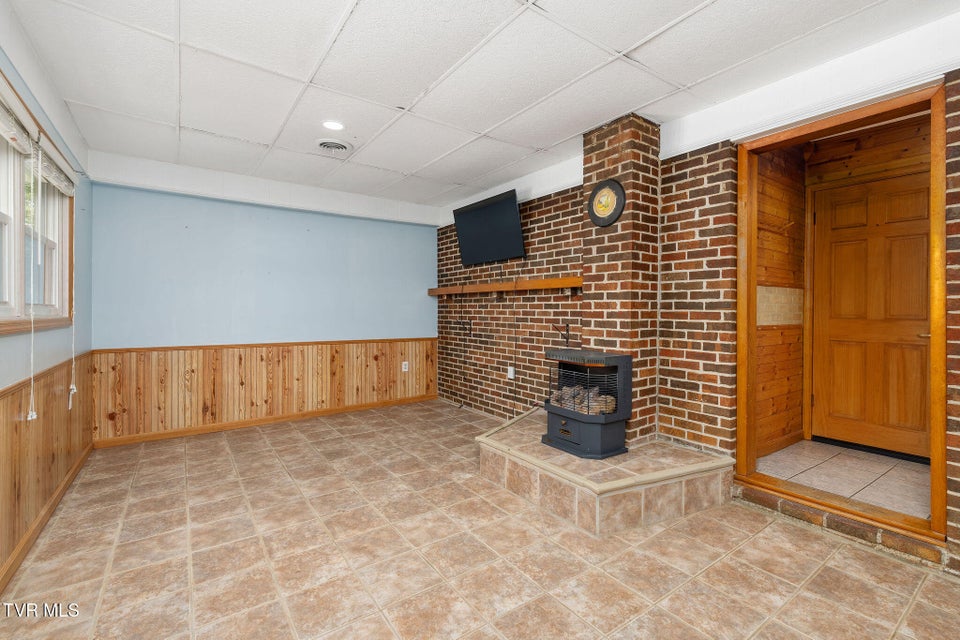 Photo #25: 214 Defriece Pvt Drive