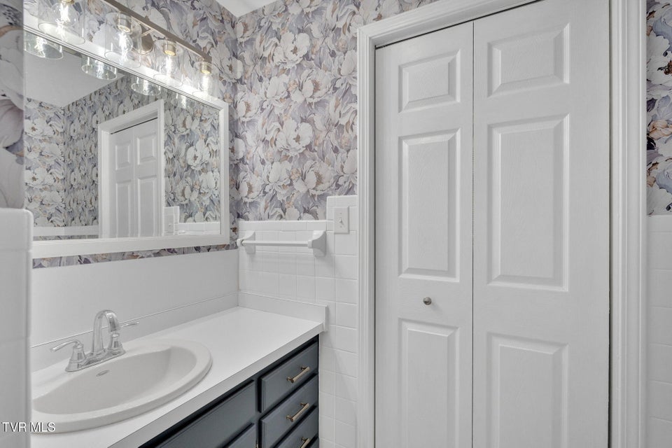 Photo #14: 1105 Greenlee Drive