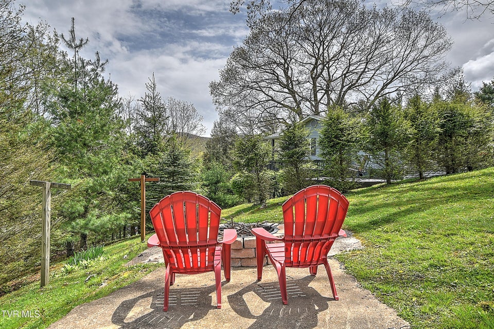Photo #74: 190 Roanwood Road Road