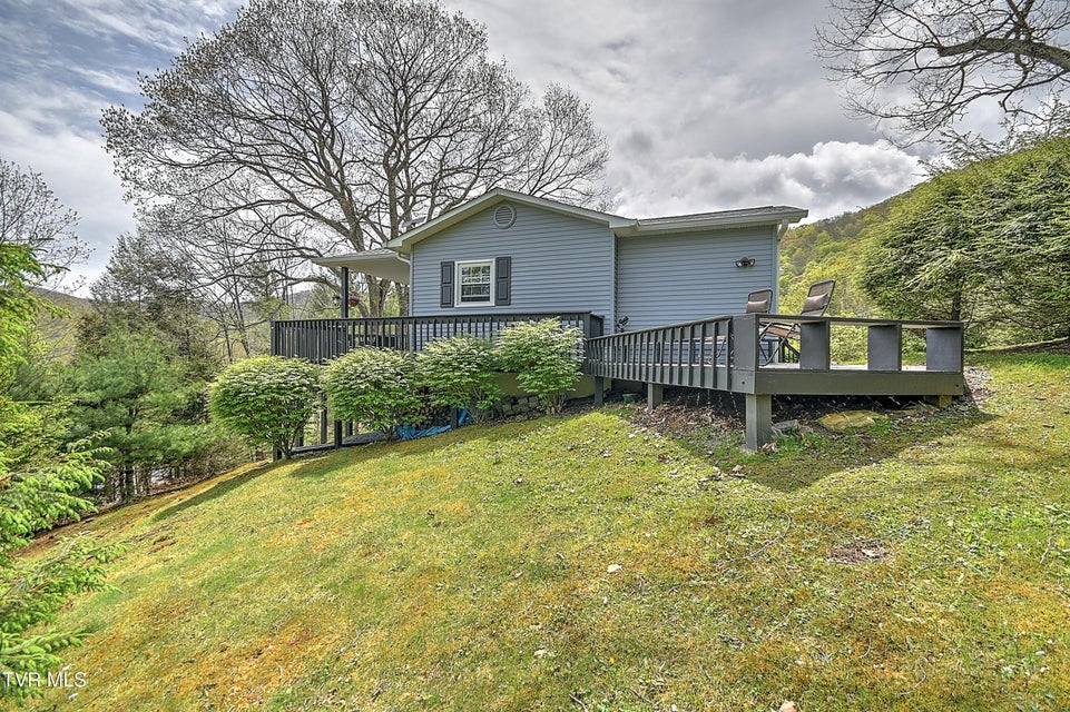 Photo #68: 190 Roanwood Road Road