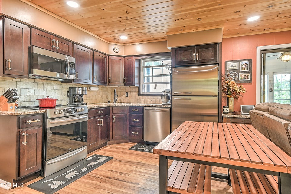 Photo #19: 190 Roanwood Road Road