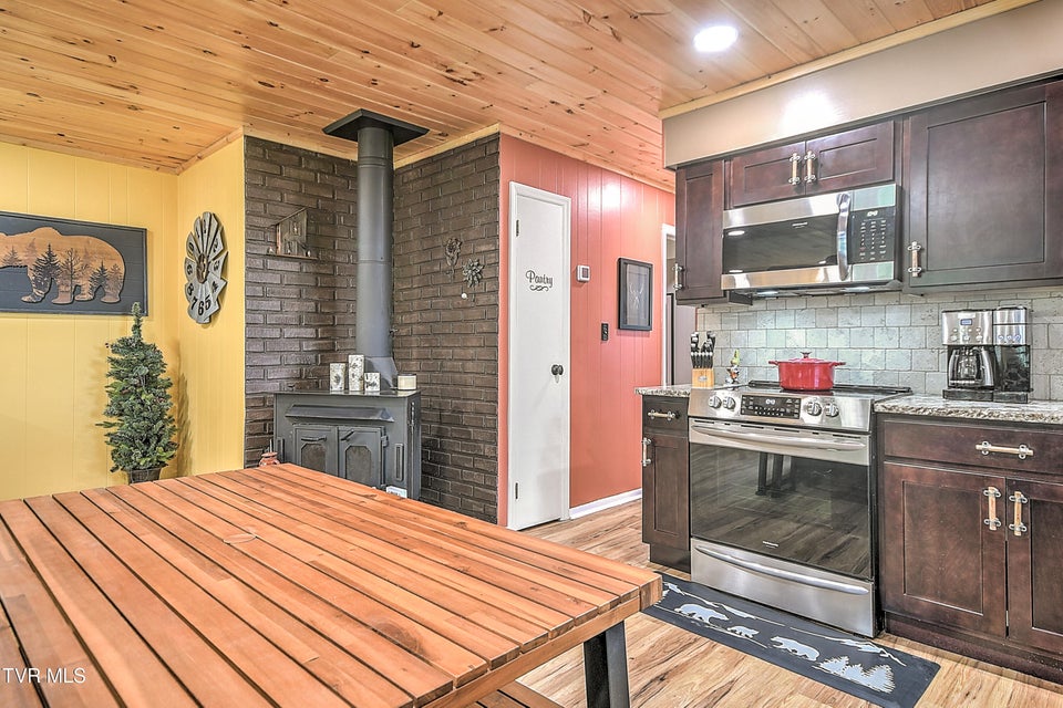 Photo #17: 190 Roanwood Road Road