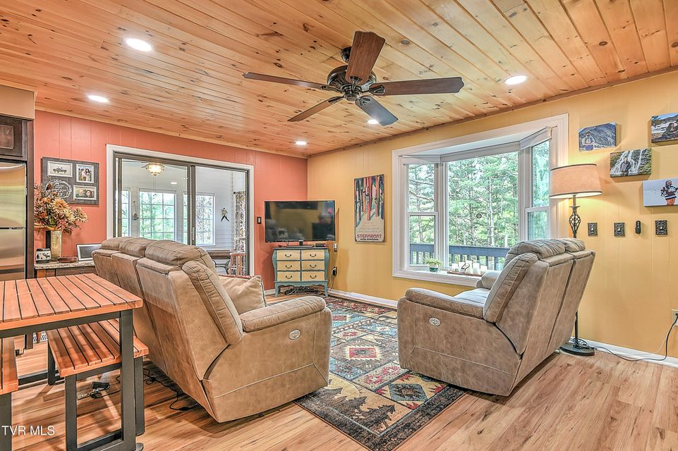 Photo #7: 190 Roanwood Road Road