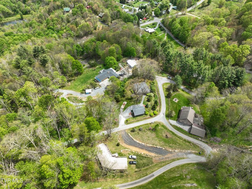 Photo #86: 190 Roanwood Road Road