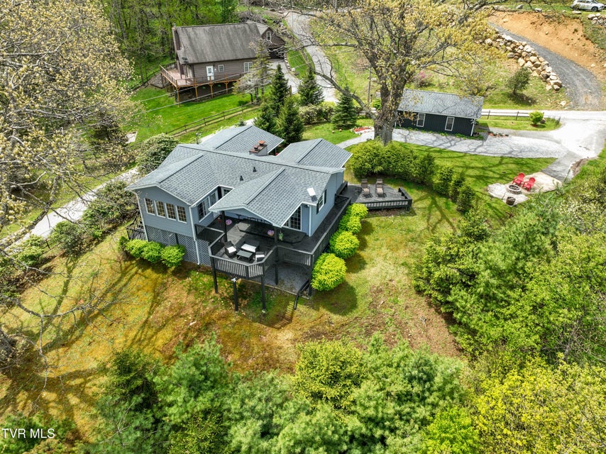 Photo #81: 190 Roanwood Road Road
