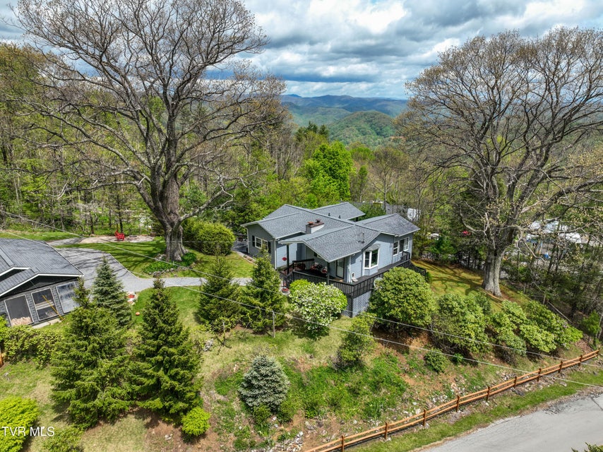Photo #80: 190 Roanwood Road Road