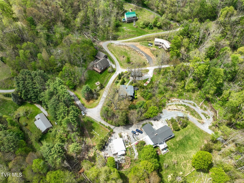 Photo #96: 190 Roanwood Road Road