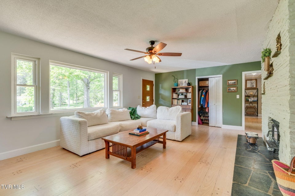 Photo #7: 625 Vance Drive