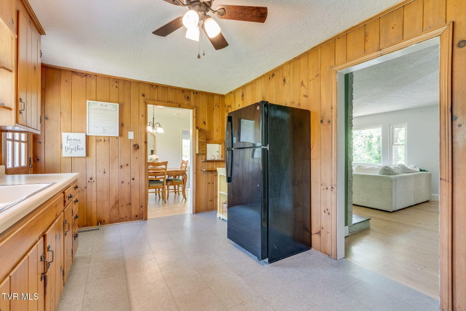 Photo #14: 625 Vance Drive