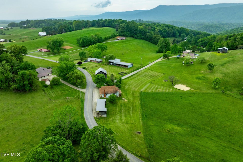 Photo #25: 2365 Jearolstown Road Road