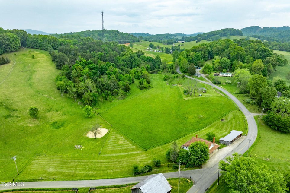 Photo #29: 2365 Jearolstown Road Road