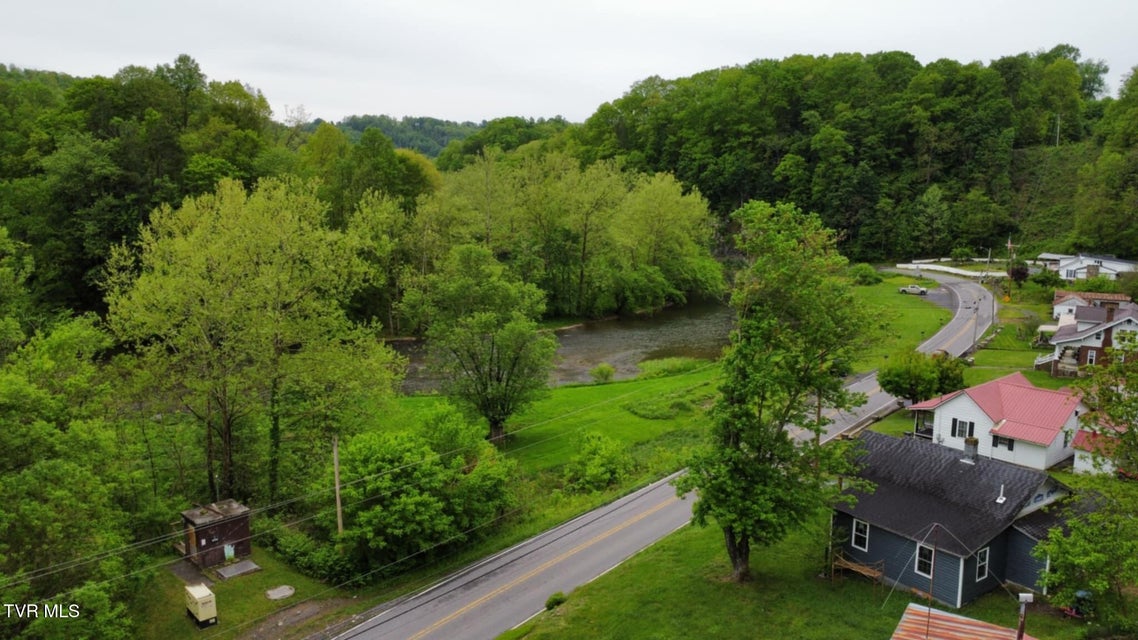 Photo #9: 1519 Main Street