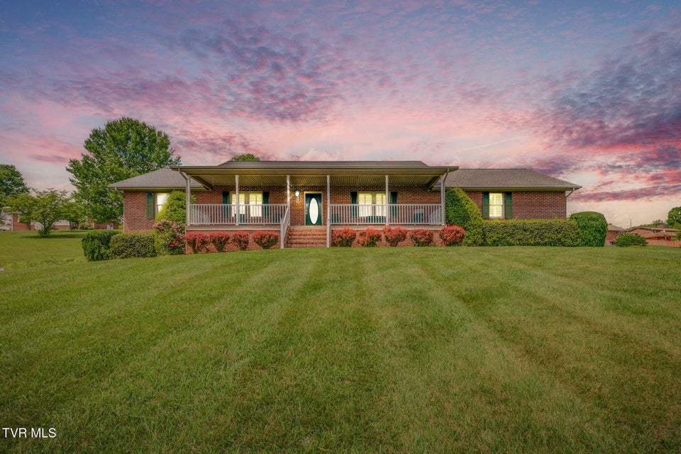 Photo #2: 2114 Bloomingdale Road