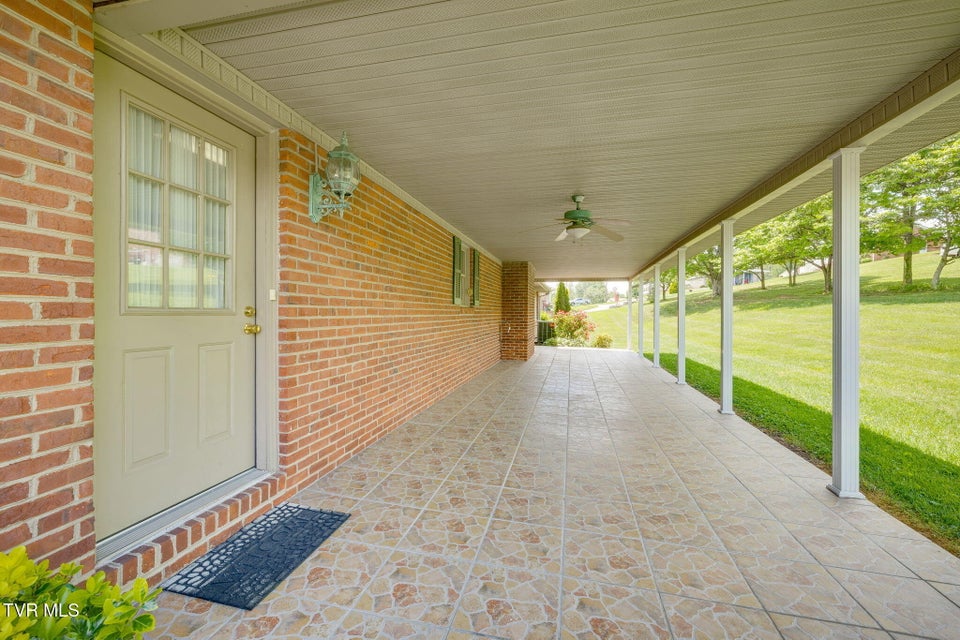 Photo #39: 2114 Bloomingdale Road