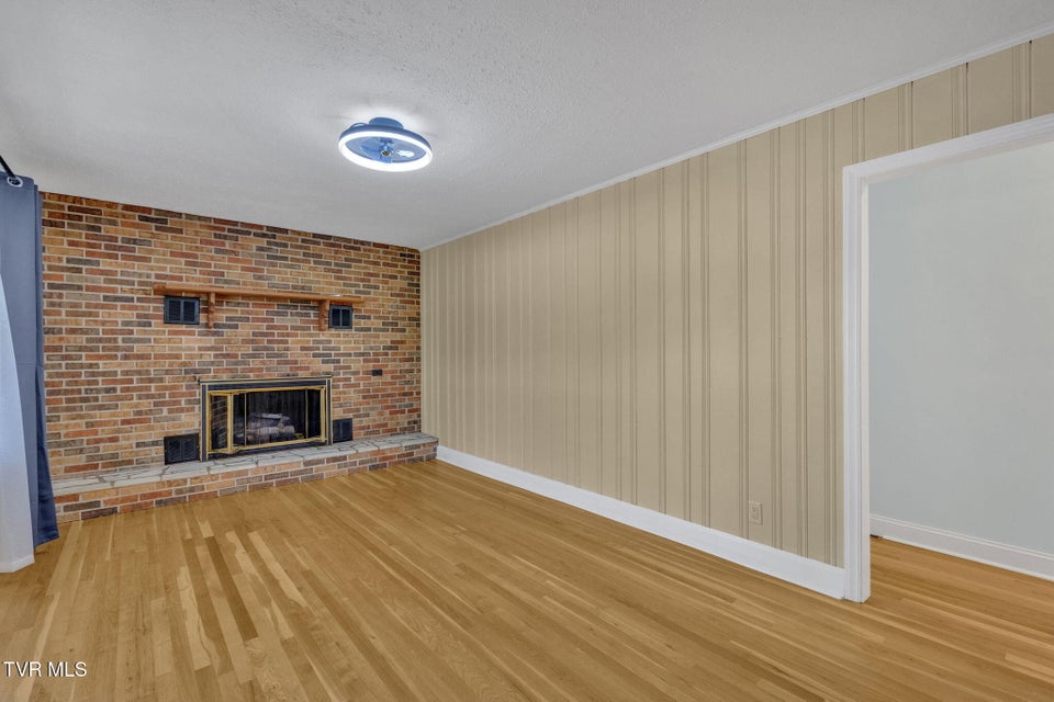 Photo #10: 270 Ruth St Sw